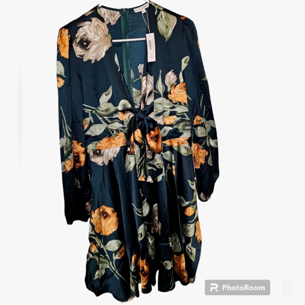 Baltic Born Topaz Floral Satin Mini Dress! XL NWT